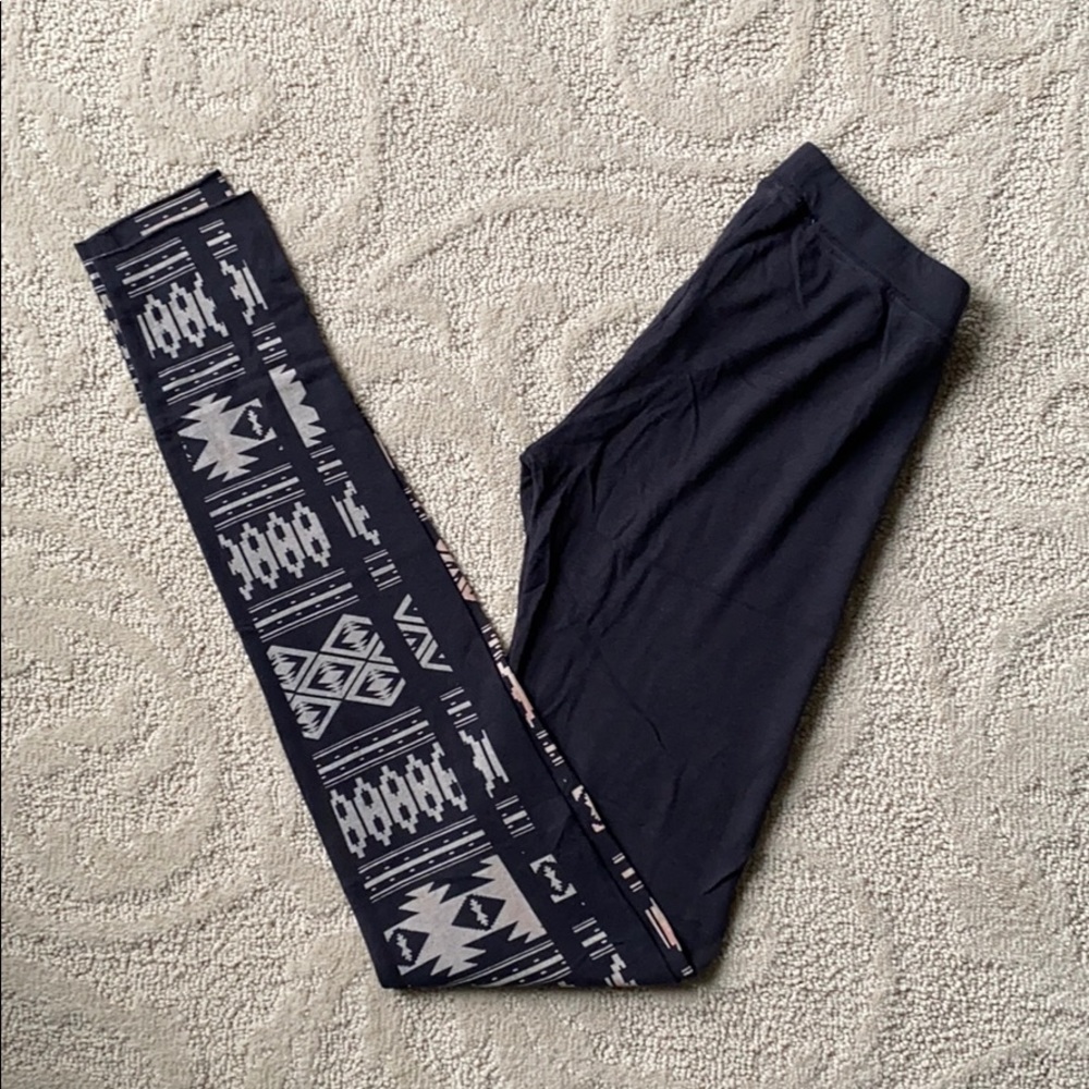 RARE FIND Pvblic | Tribal Print Legging in Black